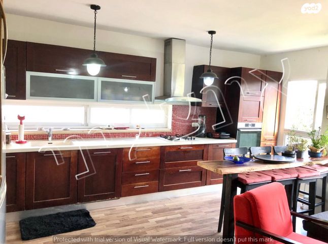 דופלקס, ה' באייר, נווה אפק, ראש העין