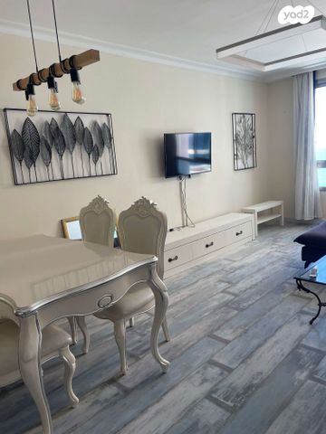 דירה, דוד אלעזר 10, חוף הכרמל, חיפה