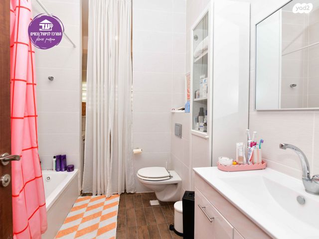 דו משפחתי, קצרין