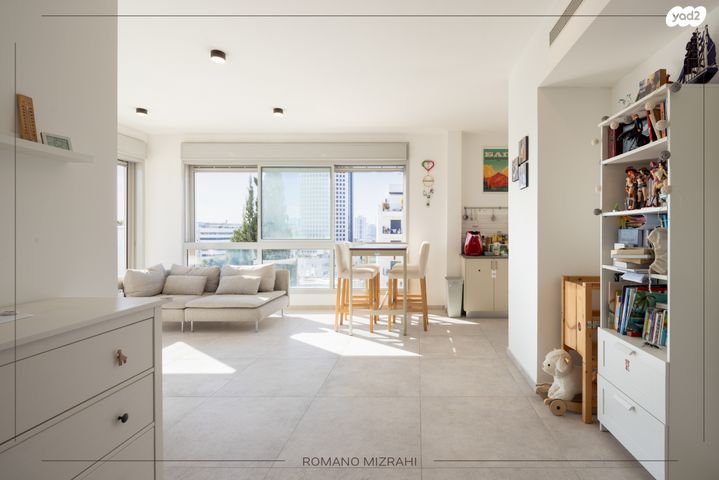 דירה, ההגנה, גבעת הרמבם, גבעתיים