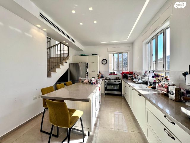 בית פרטי/ קוטג', המלכים, עין התכלת, נתניה