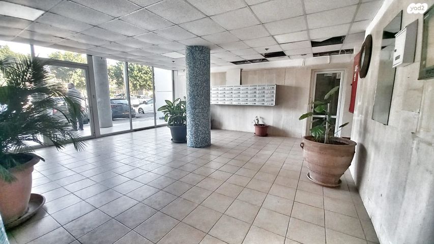 דירה, שדרות יעקב (ג'ירופי), ראשון לציון