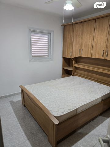 דירה, רחבת הרא"ש 11, באר שבע