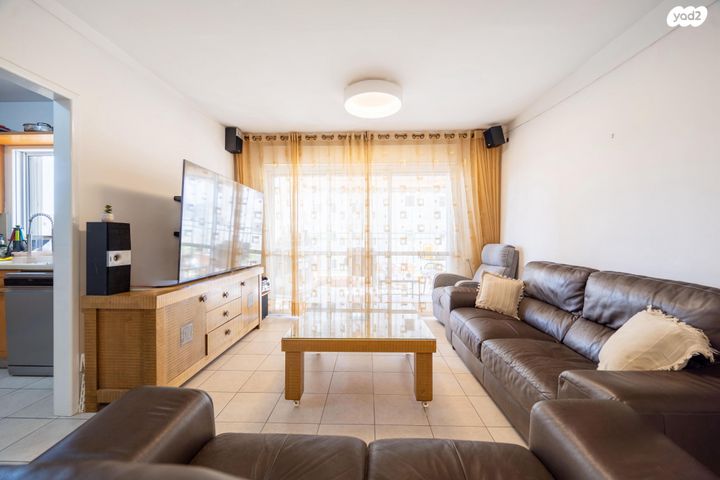 דירה, רוטשילד 174, פתח תקווה