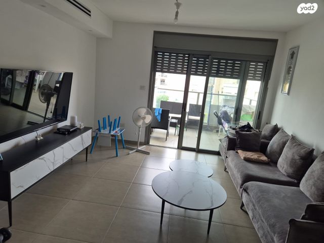 דירה, שקמים ואגמים, אשקלון