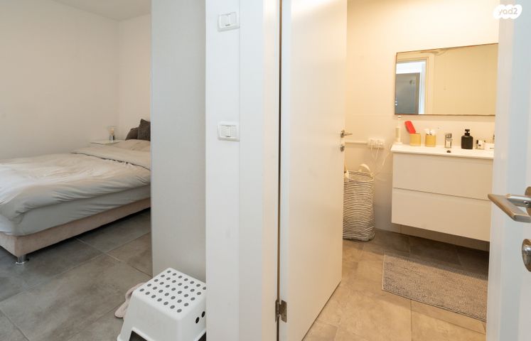 דירה, נווה עמל, הרצליה