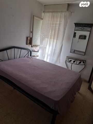 דירה, כפר סבא