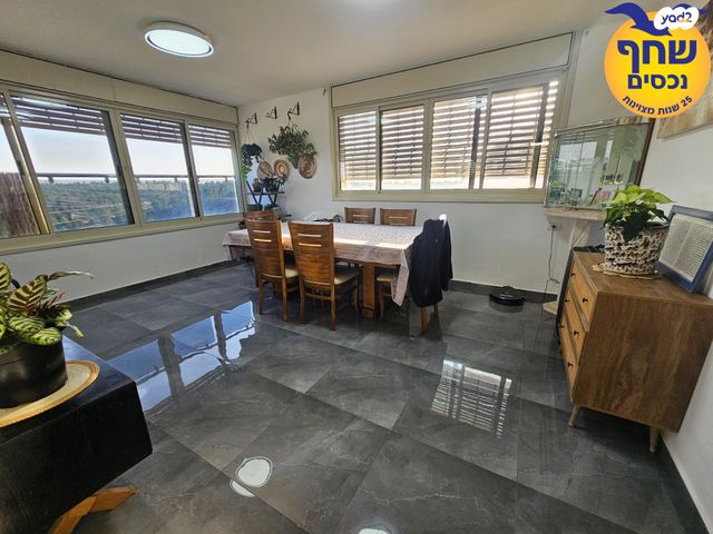 דופלקס, אלעד, אלעד