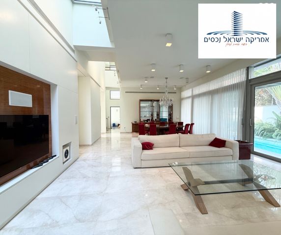 בית פרטי/ קוטג', הרצליה פיתוח, הרצליה