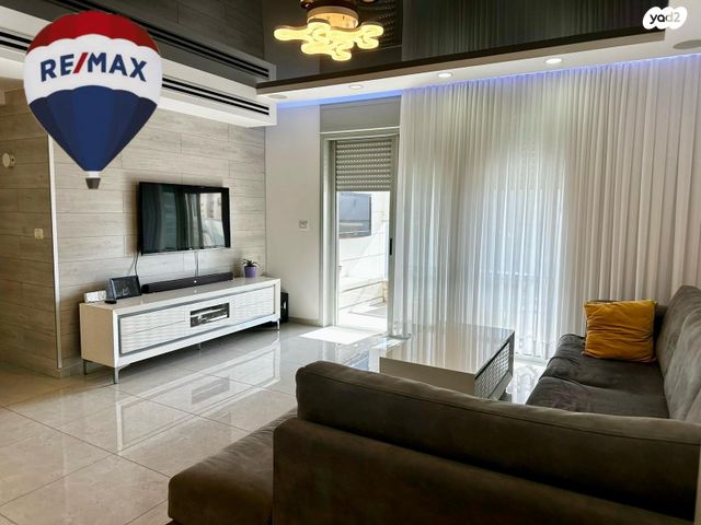 פרץ ברנשטיין 23