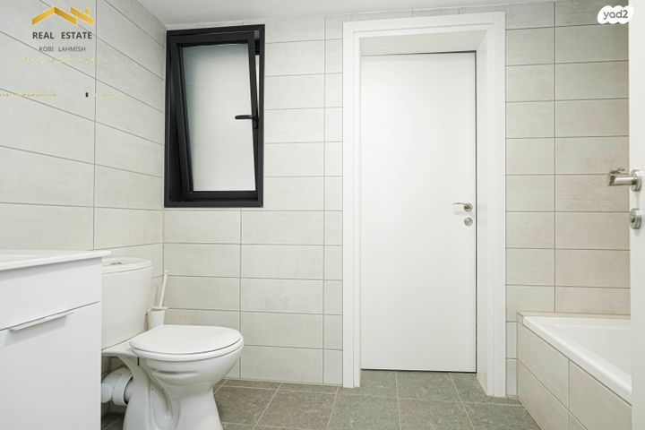 דירה, קרל פופר 3, נתניה