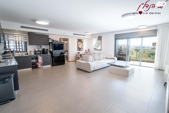 דירה, אלישע הנביא, הנביאים, מודיעין מכבים רעות