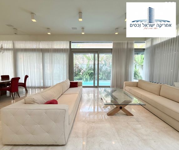 הרצליה פיתוח