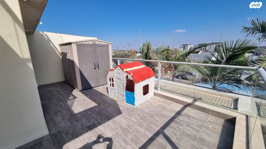 דופלקס, שער הגיא, יקנעם עילית