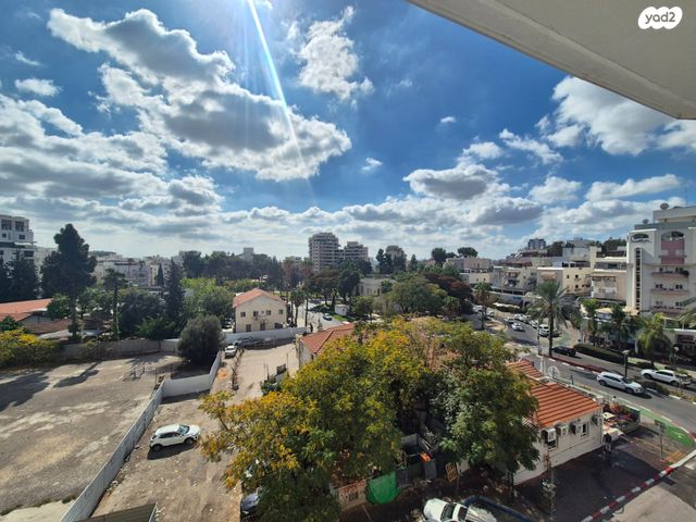 דירה, מגדיאל, הוד השרון