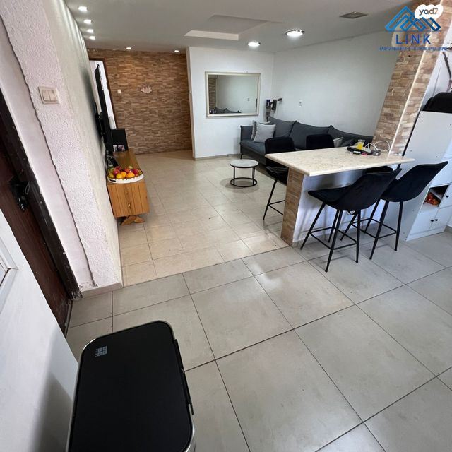 דירה, ביאליק 23, ביאליק, טירת כרמל