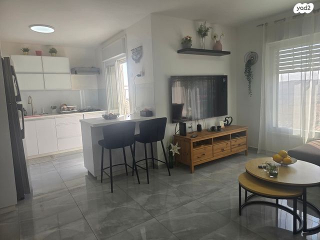 דירה, מעלה אדומים