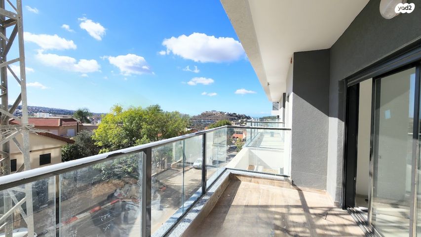 דירה, אתרוג, יפה נוף, מעלות תרשיחא