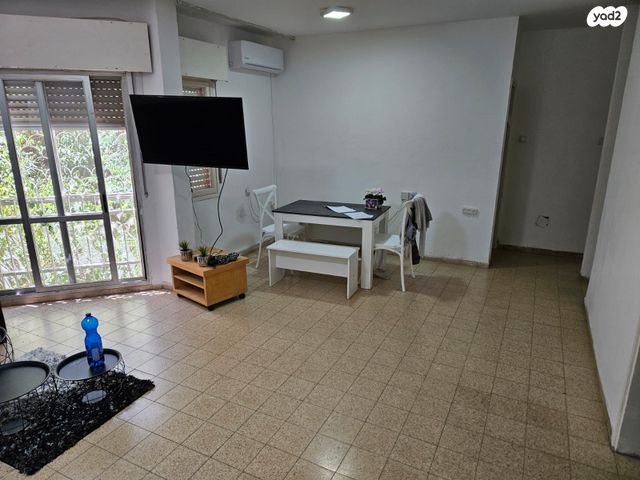 דירה, דרך הטכניון, נשר