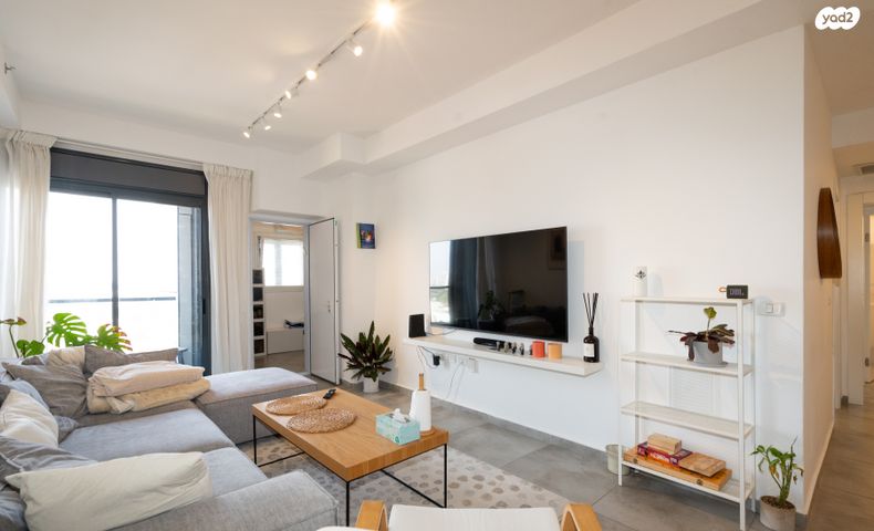 דירה, נווה עמל, הרצליה