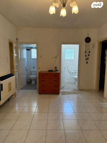 בית פרטי/ קוטג', גורדון, מרכז עפולה עלית, עפולה