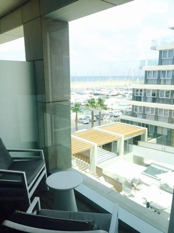 תיירות ונופש, הרצליה