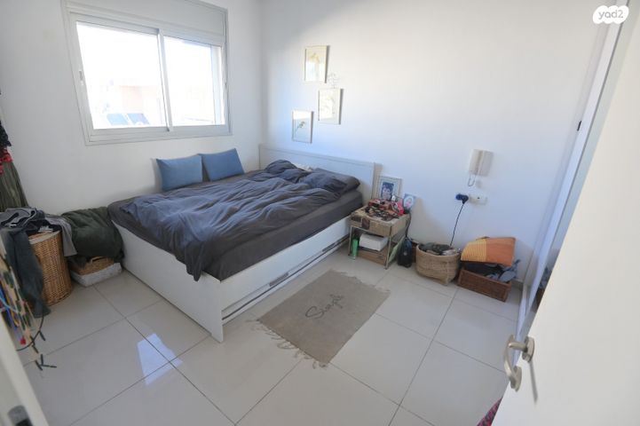 דירה, החלוץ, הרצליה הירוקה, נווה עובד, הרצליה