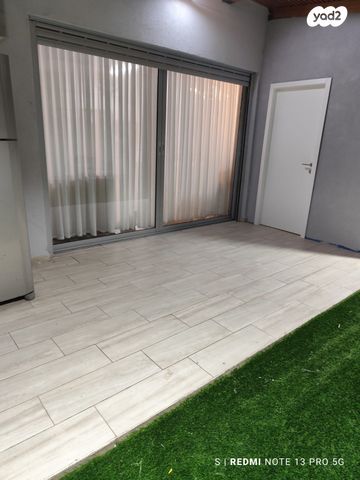 בית פרטי/ קוטג', נאות יהודית ונווה ארזים, חולון