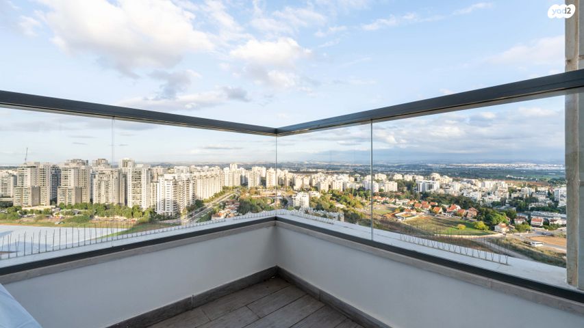 דירה, שאר העיר, הוד השרון