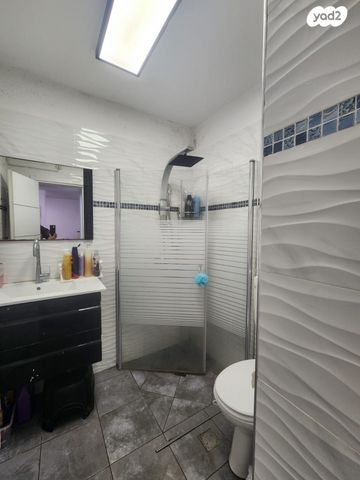 דירה, שבזי, משכנות, רמלה