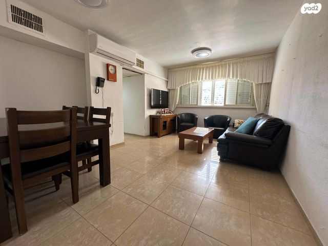 דירה, שדרות המגינים, קרית אליהו, חיפה