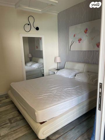 דירה, דוד אלעזר 10, חוף הכרמל, חיפה