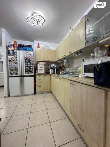 דירה, שדרות ששת הימים 30, נווה חן, תל אביב יפו