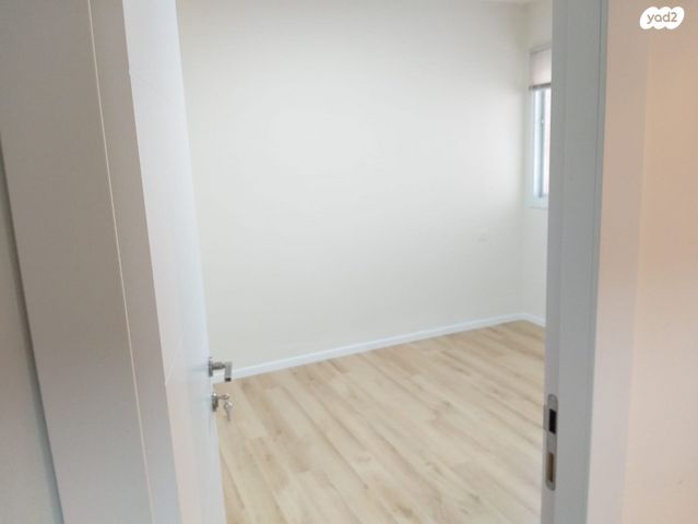 דירה, וינגייט, שיכון עובדים, טבריה