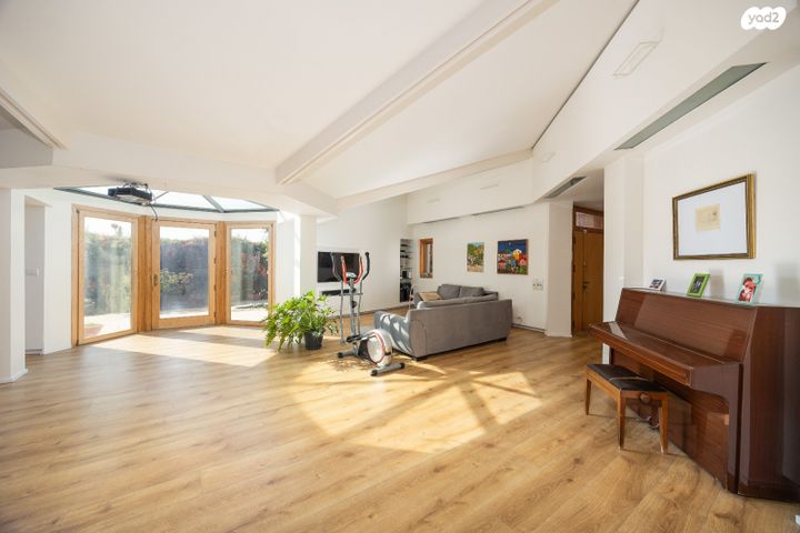 בית פרטי/ קוטג', מעלה האורן תחתון, מוצא עילית, מוצא עילית