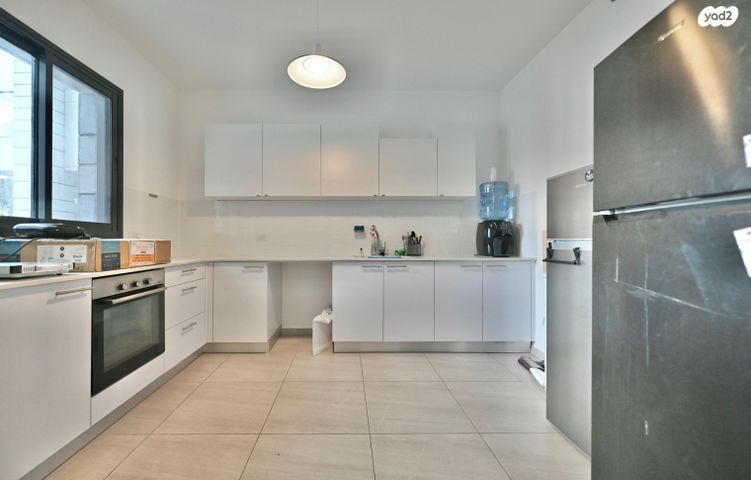 דירה, רועי קליין, קרית קריניצי, רמת גן