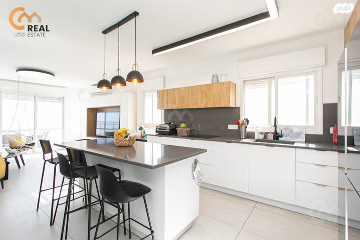 דופלקס, יקינטון, אחוזה, חיפה