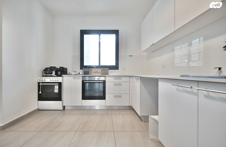 דירה, רועי קליין, קרית קריניצי, רמת גן