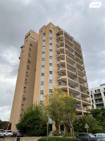 דירה, החבצלת, קיראון, קרית אונו