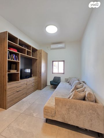 דו משפחתי, דוד רמז, קרית אלון, פתח תקווה