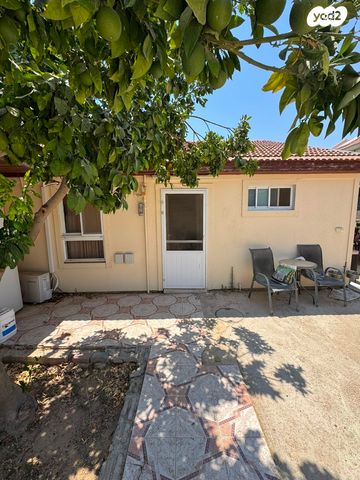 בית פרטי/ קוטג', אופקים