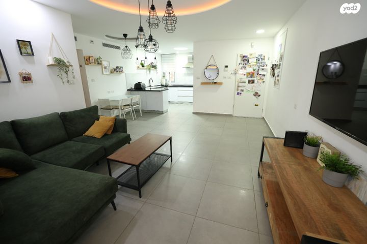 דירת גן, משה קהירי, רמות הרכס, באר שבע