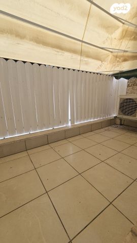 דירה, דוגית 8, קרית מנחם בגין, רמלה