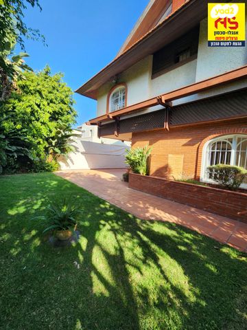 בית פרטי/ קוטג', הרצליה פיתוח, הרצליה