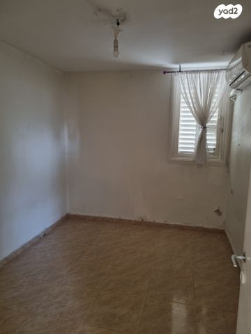 דירה, שדרות האדמו"ר מפיטסבורג, רובע ג', אשדוד