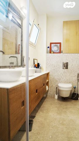 אזורי חן, גימל החדשה