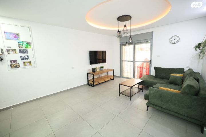 דירת גן, משה קהירי, רמות הרכס, באר שבע