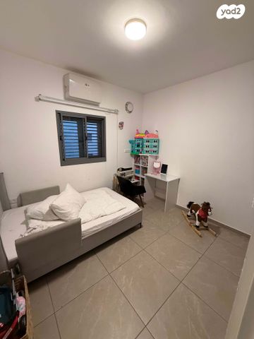 דירה, שדרות קק"ל 10, המחנה הצבאי, קרית מלאכי