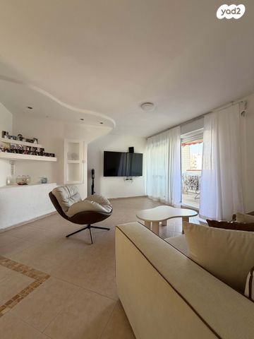 אברהם מאפו 21