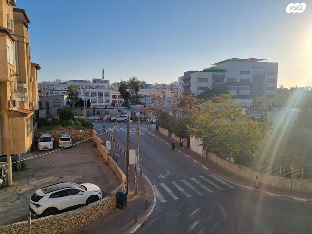 דירת גן, עמק יזרעאל, נחלת שמעון, בני ברק